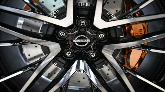 Asian markets diverge ahead of Fed news, Nissan soars on merger reports