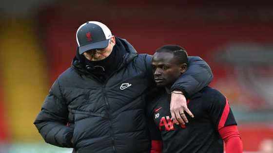 Video clip of Sadio Mane shunning handshake from Klopp after Liverpool's win at Man United surfaces online