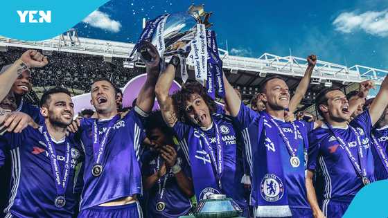Cesc Fabregas given green light to become Chelsea’s next boss