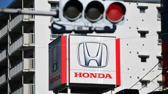 Canada offers automakers tariff relief, Honda denies weighing move