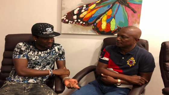 Kwesi Appiah holds crunch meeting with Asamoah Gyan in his office (Photos)