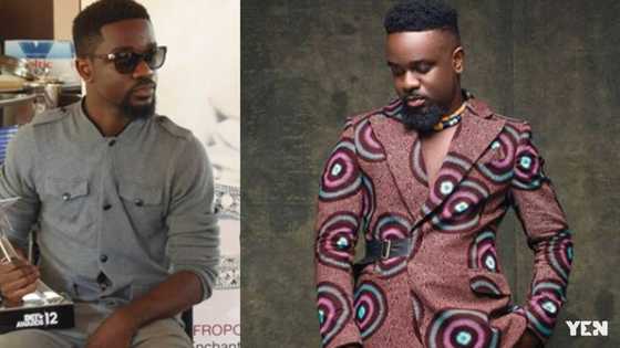 Sarkodie sprays cash for the first time at event in new video; fans call it historic; debate on amount
