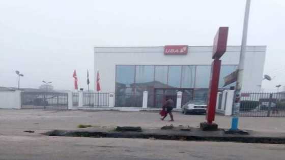 28-year-old man goes mad while withdrawing money from ATM