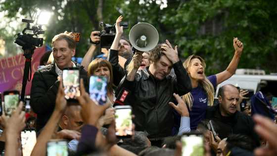 Crisis-hit Argentina inks $20 bn rescue with US