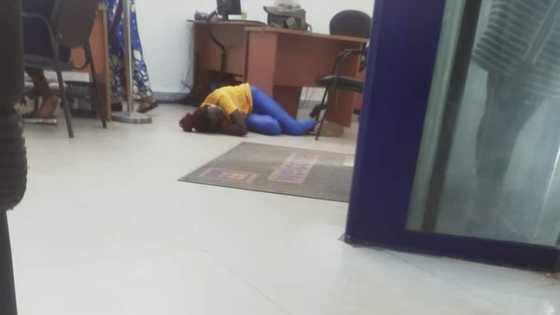 Lady cries & rolls on bare floor after someone used her ATM card to withdraw all savings