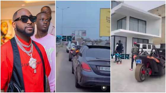 Davido And Team Arrive In Ghana With Luxurious Cars; Video Stirs Reactions