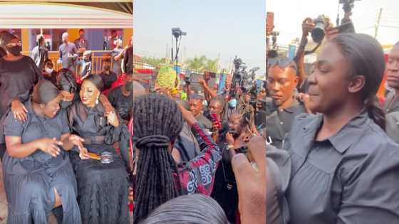 Tracey Boakye 'bathes' Afia Schwar with dollars at dad's 1-week observation