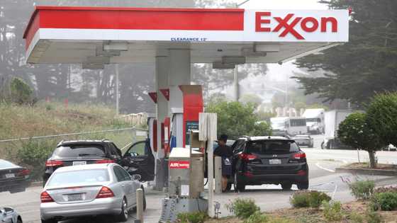 US oil giants report huge profits in tight energy market