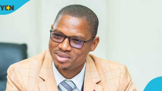 Madina MP, Francis-Xavier Kojo Sosu, works as a truck pusher for a day: "Things we do for power"