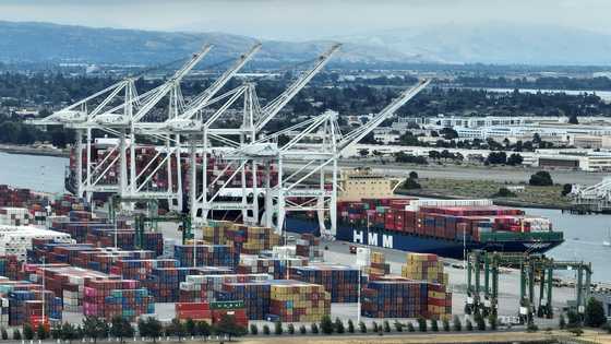 US trade gap narrows in June on imports pullback