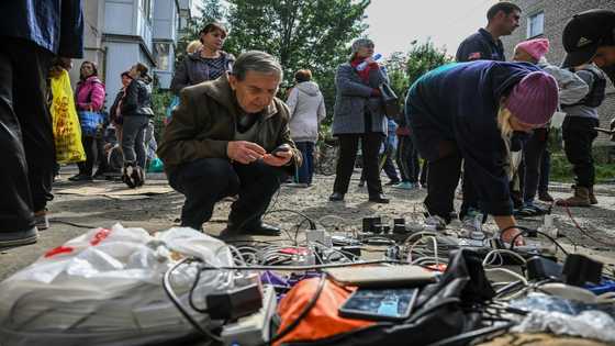 Makeshift wifi spot reconnects shattered Ukraine city