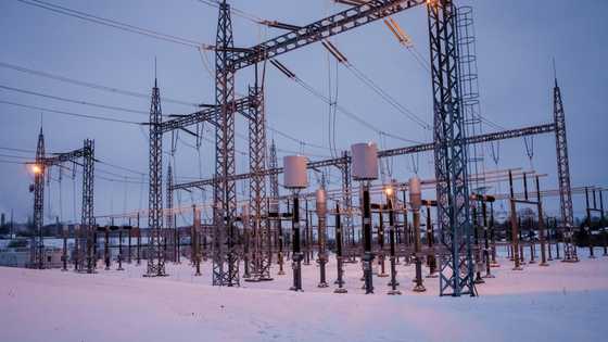 Baltic states 'successfully' link with European power grid