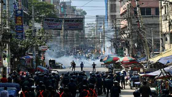 Bangladesh protests halt production for top fashion brands: union