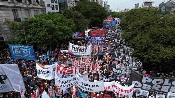 Thousands protest as hunger grows amid Argentine austerity