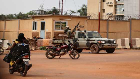 Gunfire heard near Burkina Faso presidency: witnesses