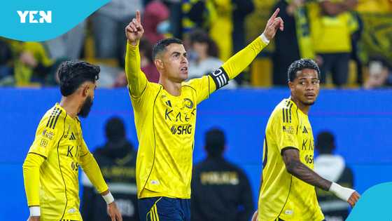 Cristiano Ronaldo smashes 956 goals with awesome brace vs Al Akhdoud