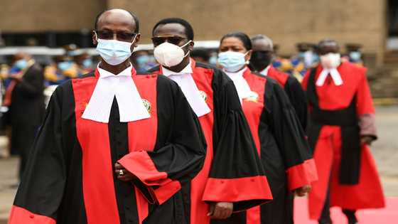 Kenya's top court lays out nine issues in vote dispute