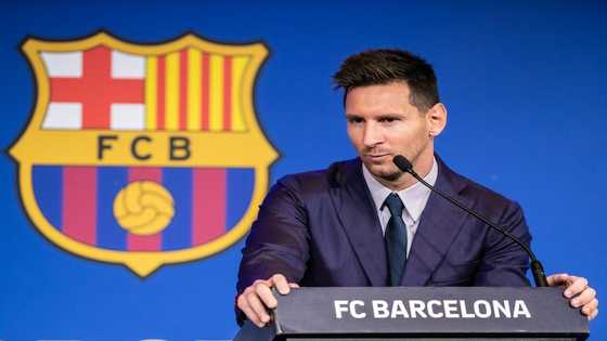 Lionel Messi forced to leave 1 of his awards in Barcelona dressing room