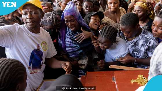 Burial ceremony in Kenya takes tragic turn after coffin breaks open