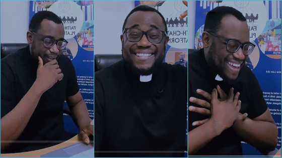 Sarkodie: Nigerian Catholic priest sings rapper's Otan song with joy, video excites many