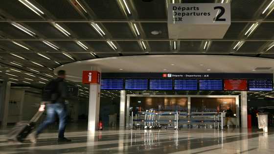 Paris Orly air controller strike sparks mass cancellations