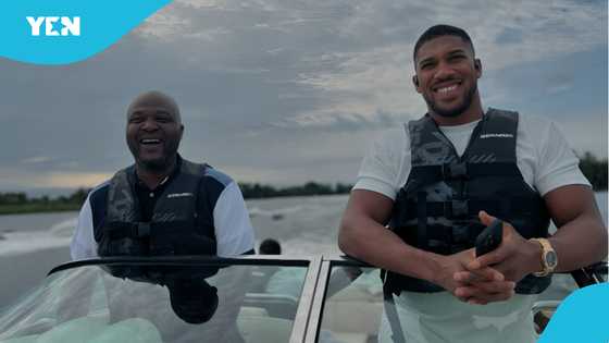 Anthony Joshua enjoys special treat from Ibrahim Mahama, cruises on a private beachfront in Ada: Video
