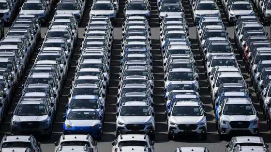 Trump signs order to lower US tariffs on Japan autos to 15%