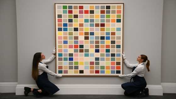 Weak pound is major draw at London's Frieze art fair