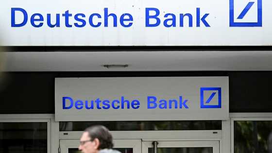 Deutsche Bank posts record profit on strong trading