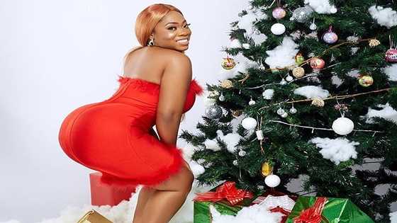 Moesha Bodoung drops new beautiful photos as she hits 1m followers on Instagram