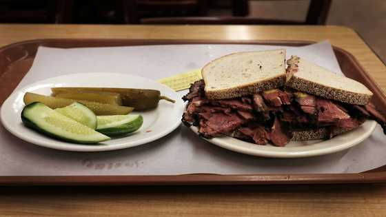 US brings fraud charges in $100 mn New Jersey deli case