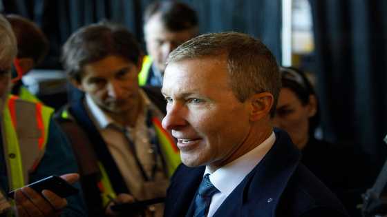 United Airlines reports Q1 loss but bullish on summer