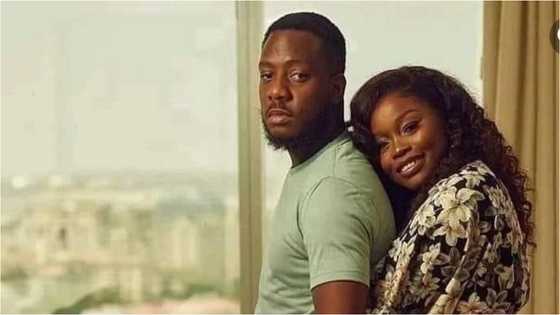 Virtuous Woman: Wife transfers almost all her 1st salary to hubby, pays kids' teacher; story causes stir online