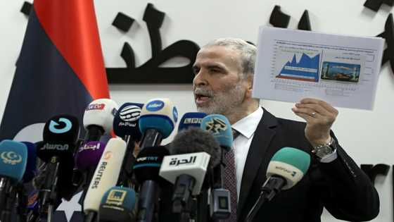 Libya's oil firm chief resists move to replace him