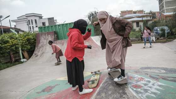 Ethiopian girls break taboos and find joy in skateboarding