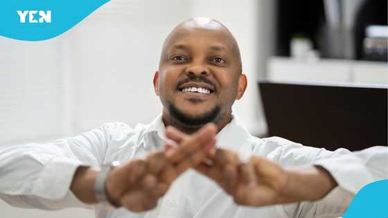 GWR: KTU lecturer starts sign language reading marathon attempt but Ghanaians are unhappy
