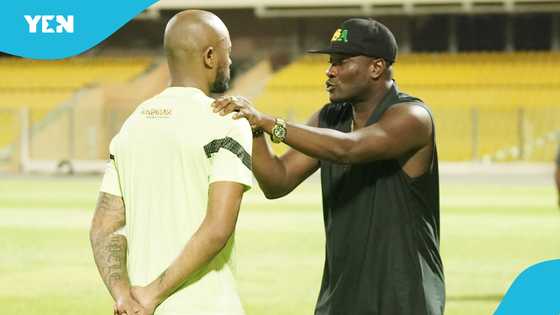 'Humble' Jordan Ayew listens attentively as Asamoah Gyan shares wisdom (Video)