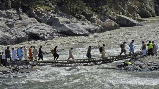'Heavenly' Pakistan mountain town becomes site of ruin