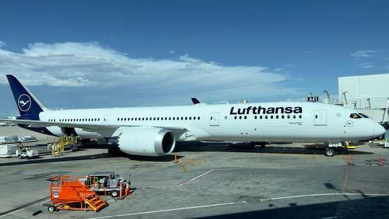 Lufthansa pilots receive pay hikes to fight inflation