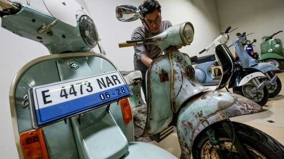 Vespa love affair: Indonesians turn vintage scooters electric