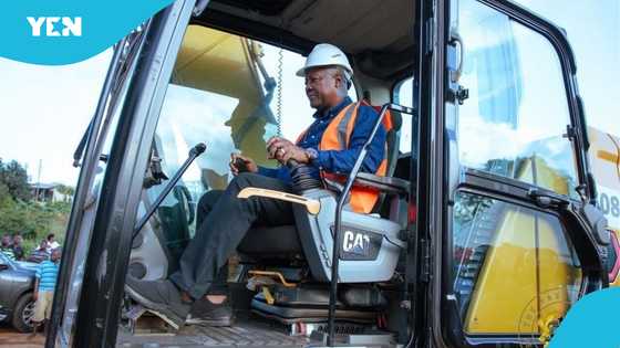 Mahama pledges to complete Western Regional Hospital within 18 months