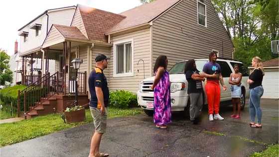 Kind neighbours come together to help family told to move out by landlord