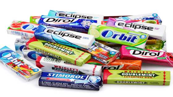 Does gum expire? Here's why there is not expiration date on gum