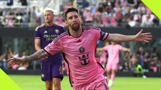 Ex-Manchester United defender explains how to stop Messi