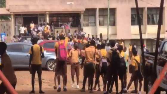 Basic school students in Obuasi storm municipal office to protest poor infrastructure