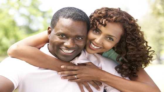 Man explains why dating a financially stable woman is better