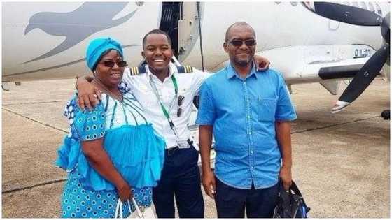 23-year-old Zambian pilot achieves his goal, flies his mom and dad for the first time