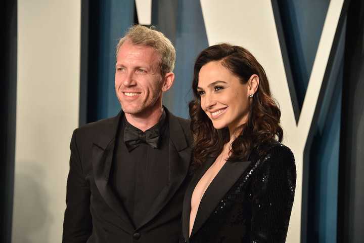 Gal Gadot husband, Yaron Varsano age, net worth, kids, family - YEN.COM.GH