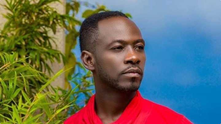 Okyeame Kwame Beams With Pride As His Tall And Handsome Son Starts okyeame-kwame-beams-with-pride-as-his-tall-and-handsome-son-starts