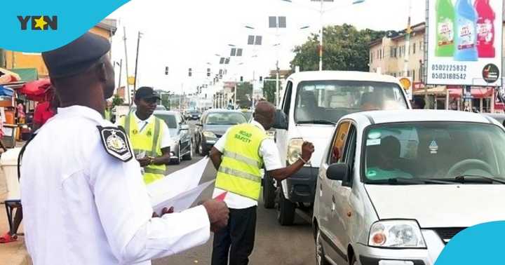 Journalist Captures Tension Between MTTD Officer and Driver Over Seized ...